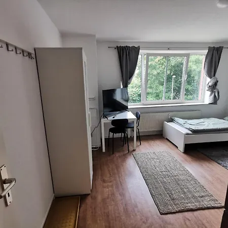 Aparts 2-zimmer In Apartment